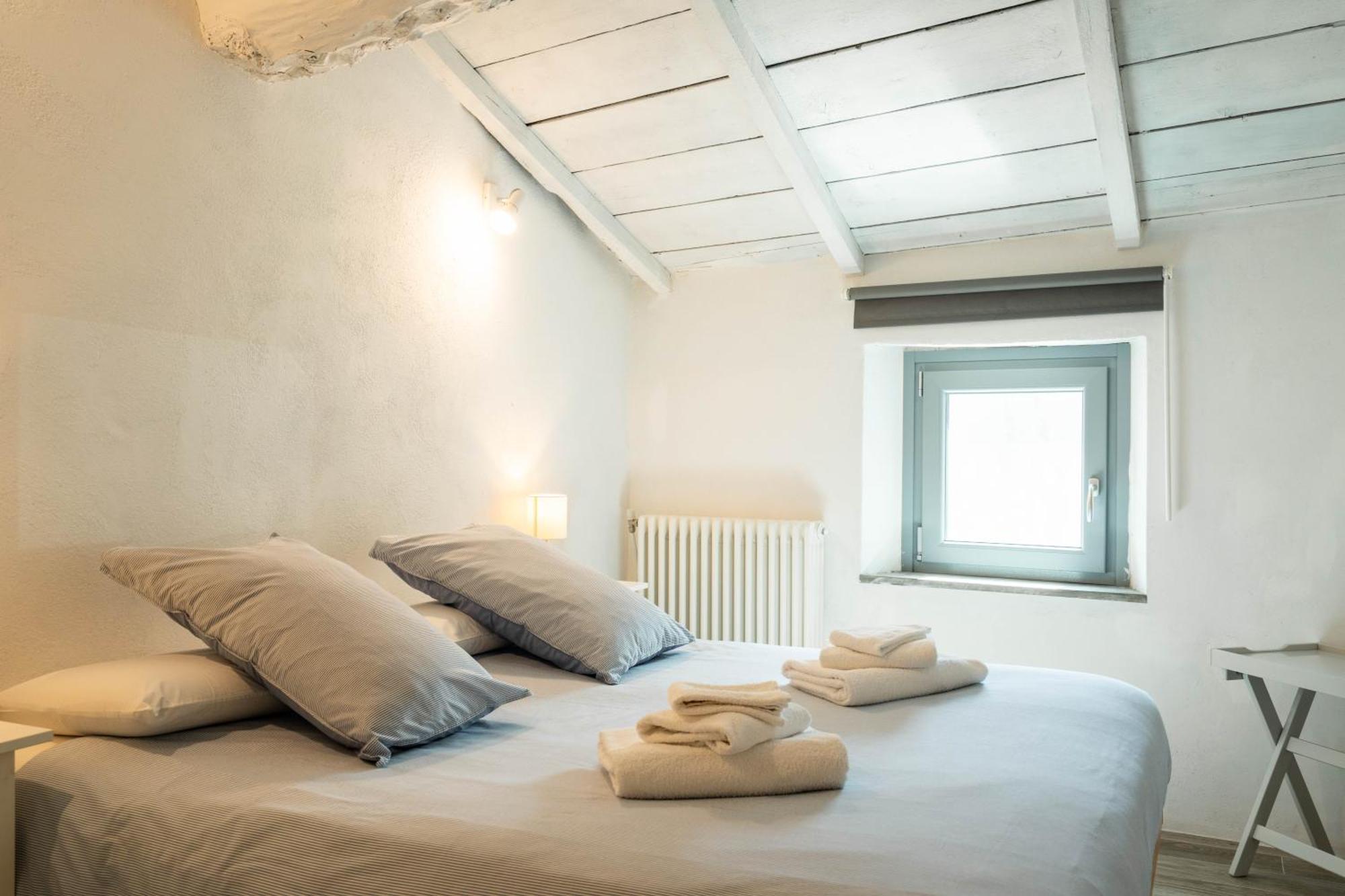 Le Case Nel Borgo Fivizzano Exterior photo
