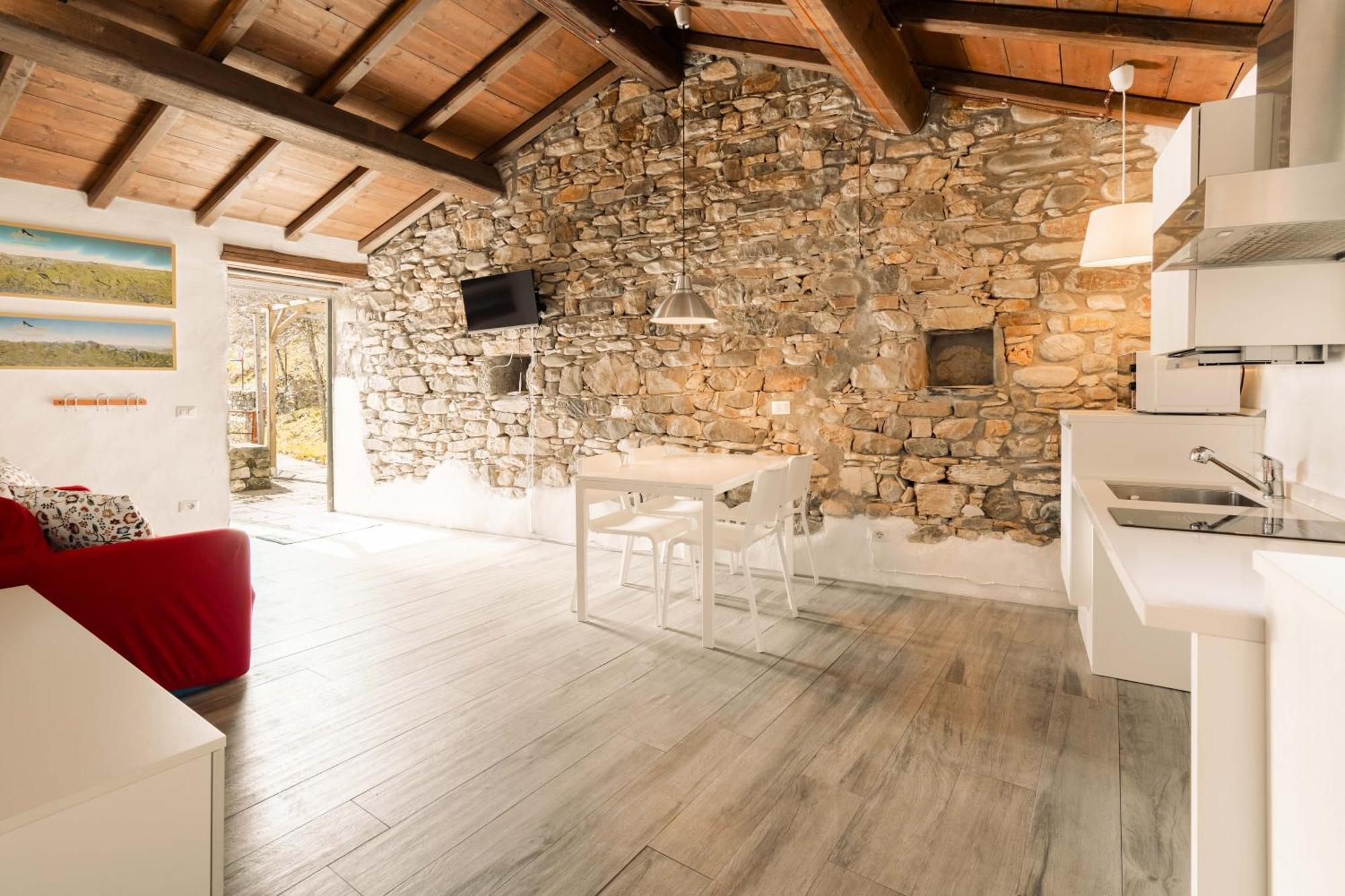 Le Case Nel Borgo Fivizzano Exterior photo